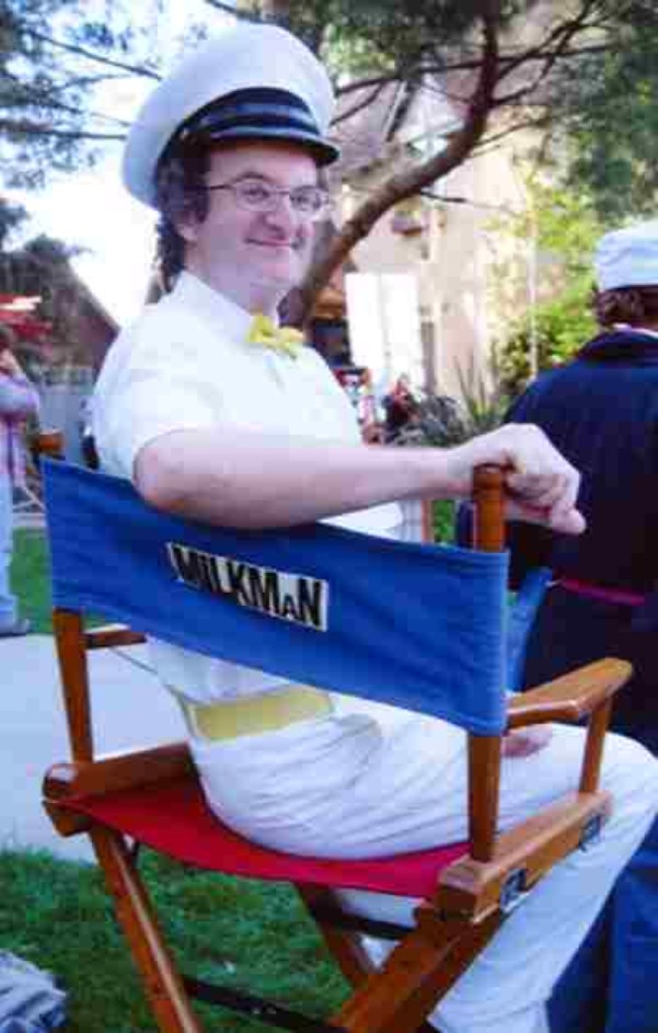 Geoffrey Gould as the milkman behind the scenes of ''Garfield: The Movie''